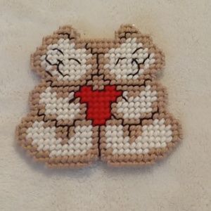 Valentine koala magnet